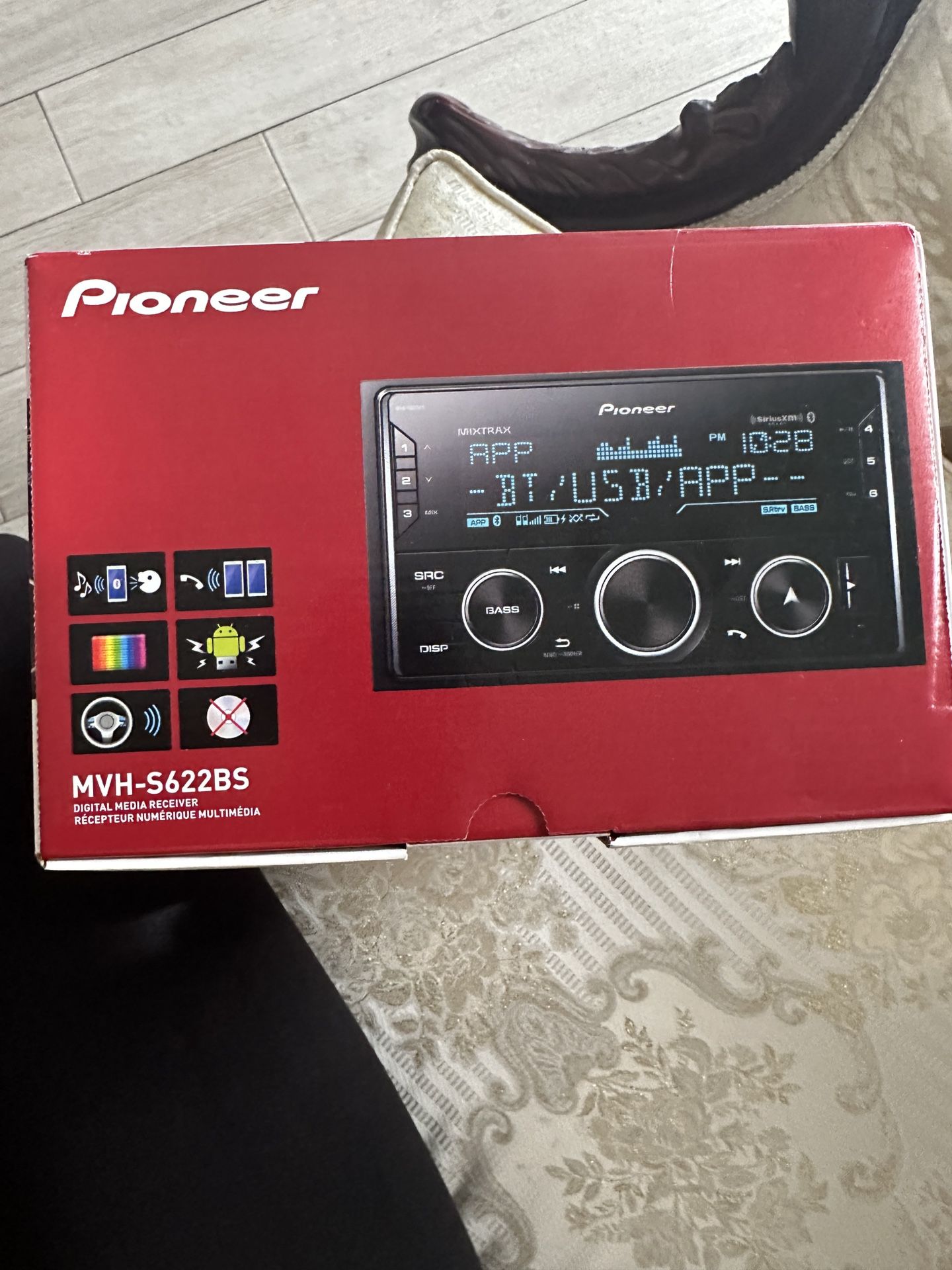 Pioneer Radio 