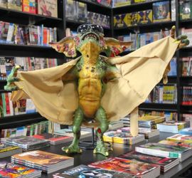 NECA Gremlins 2 Flasher Gremlin (RARE) Stunt Puppet Replica — Full-Size Prop Replica
