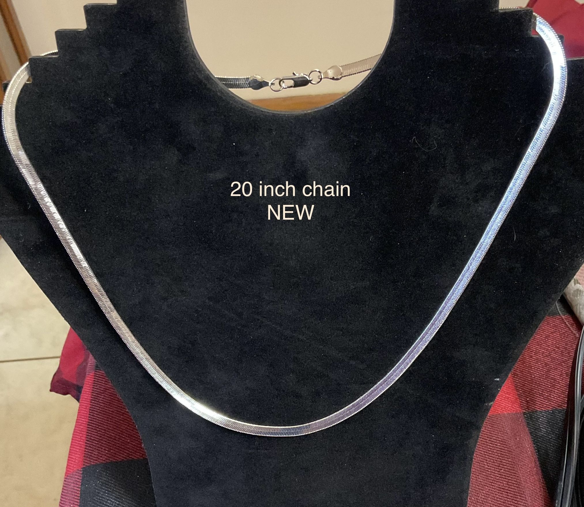 New 20 Inch Herringbone Chain  Very Nice Last One 