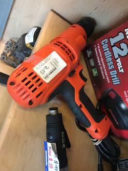 Drill black and decker