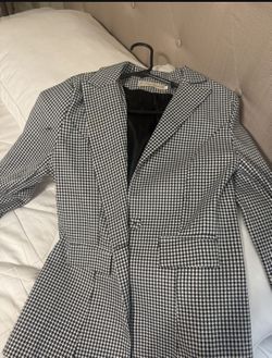 Women, Jacket, Medium Size Brand New For Sale