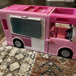 Barbie Camper