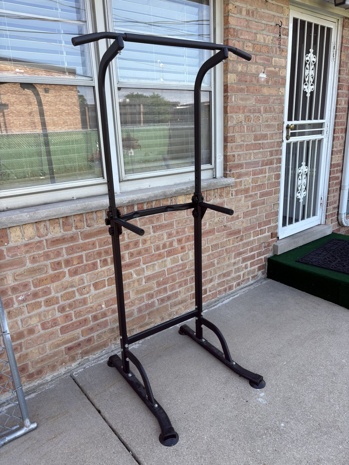 Power Tower Pull Up Bar