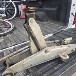 Car Jack 