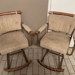 2 Quality Bar Stools 
