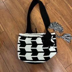 Wayuu Bags From Colombian Natives
