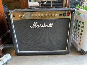 Marshall Tube Guitar Amp Model DSL40C