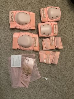 Marawa x Impala Rollerskates: Marawa Rose Gold Protective Gear Set