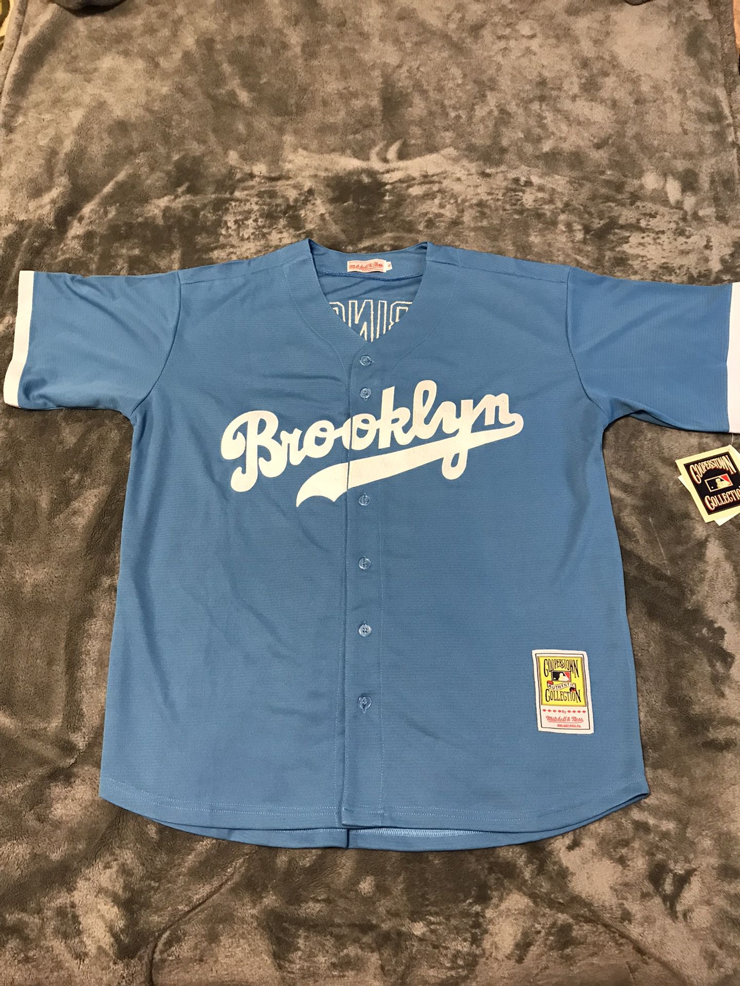 Brooklyn Dodgers Jackie Robinson Jersey for Sale in Houston, TX - OfferUp