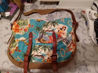 Satchel / Pocketbook