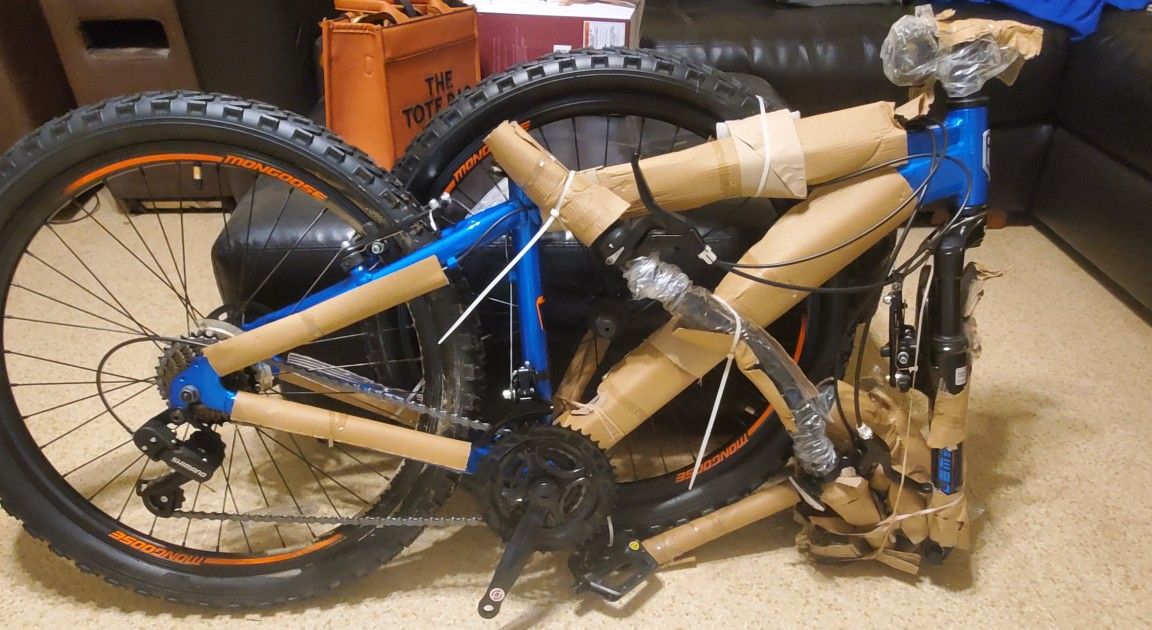 Mongoose 24" Flatrock Mountain Bike