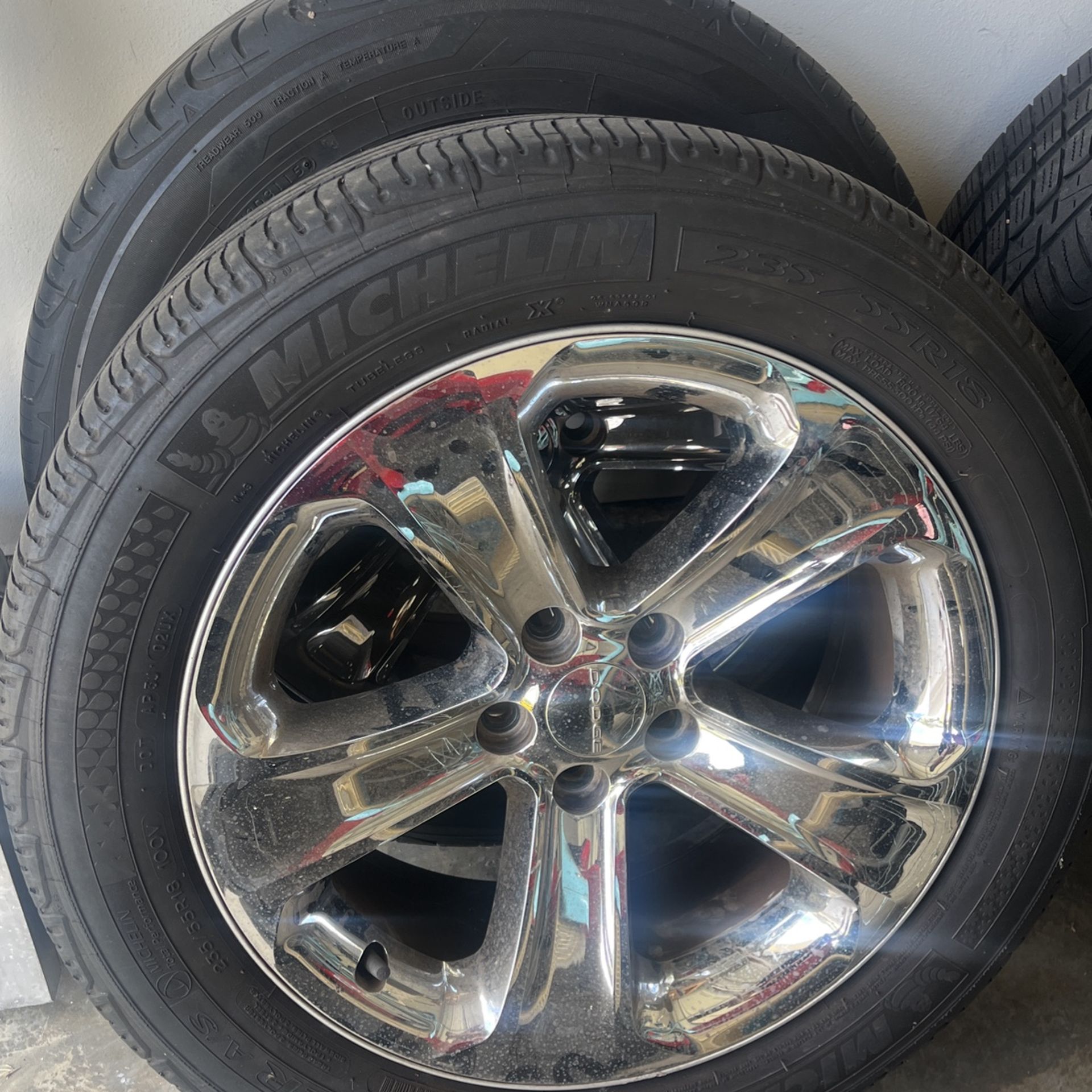 Dodge Rims & Tires 235/55r18