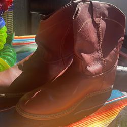 Oil resistant rubber boots made in Mexico
