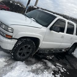2002 Chevy LTZ suburban 