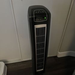 Lasko 42 in Electronic Tower Fan