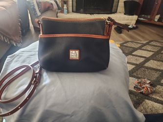 Dooney Bourke 