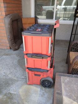 Tool storage box