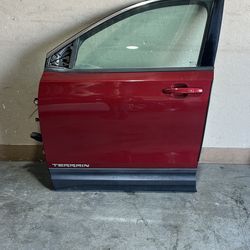 (71) 18-24 Gmc Terrain left front door 2018 2019 2020 2021 2022 2023 2024