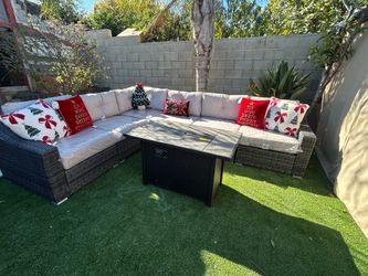 Patio furniture set outdoor new in the box