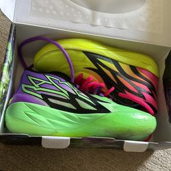 Rick And MORTY Melo Pink And Yellow And Black Purple Black And Green Size 5