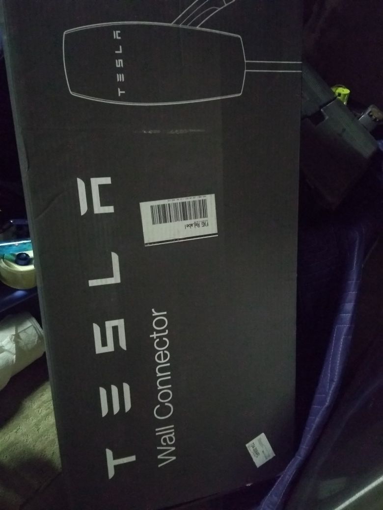 Tesla Wall Connector / Charger