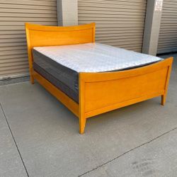 Queen Bed Frame With Mattress 