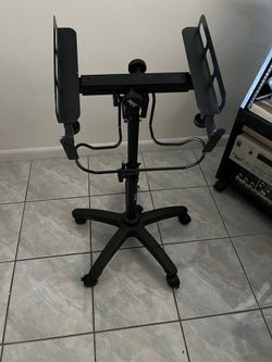 On Stage Mixer Stand