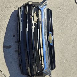 Chevy Trailblazer Grille Oem