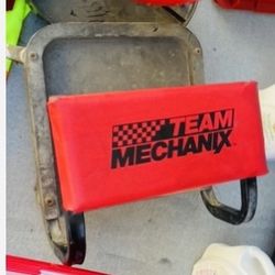 Rolling Mechanics Chair 