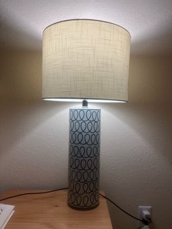 Ceramic Table Lamp – Excellent Condition