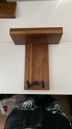 Wall Guitar Hook/shelf