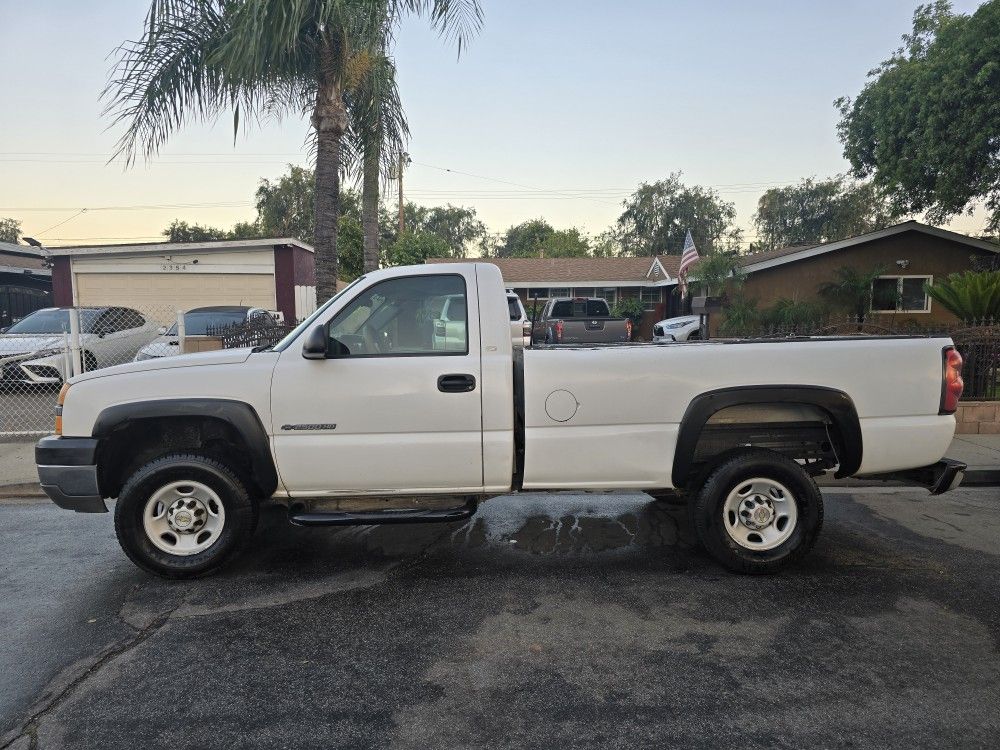 2004 Chevrolet Silverado 2500 HD