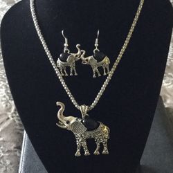 Tibetan Retro Turquoise Lucky Elephant Jewelry Set