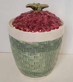 Cookie Jar Canister! Fruit Themed, Boysenberry Lid w/ a Fenced Jar Base! Ceramic, Excellent Cond!
