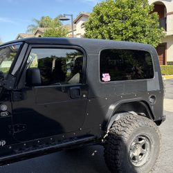 Jeep Wrangler LJ hardtop