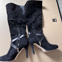 Woman’s High Heel Boots 