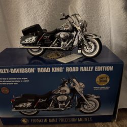Franklin Mint - Harley -Davidson Road King Rally Edition