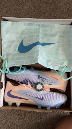 Nike Phantom 6 Low Elite LV8 soccer cleats. Ghost and Guava Ice