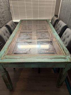 Free table