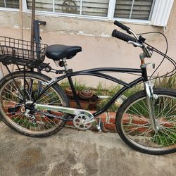 Vintage 80's StarCruiser "26 Custom Beach Cruisers Bike "In Good condition " can deliver