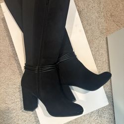 Woman’s Boots 