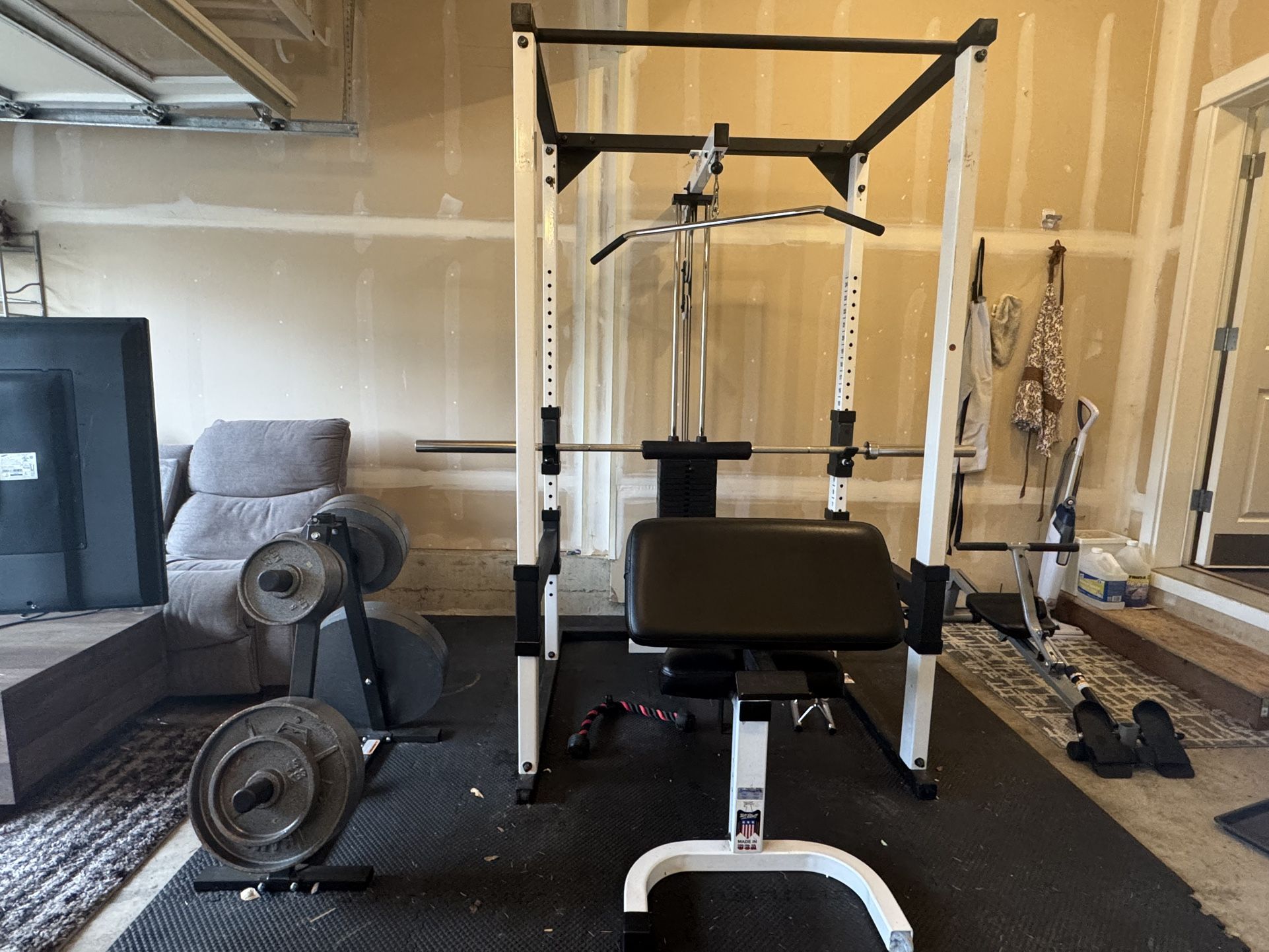 Home Gym Equipment Set With Weights And Bench