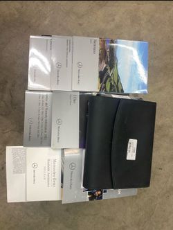 2012 Mercedes-Benz C Class Owners Operators Manual Set in case OEM