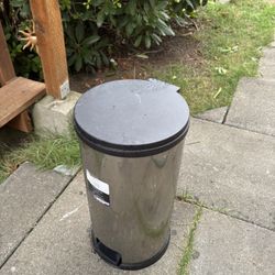 LOW PRICE MOVING- Like New Stainless Steel Trash Can