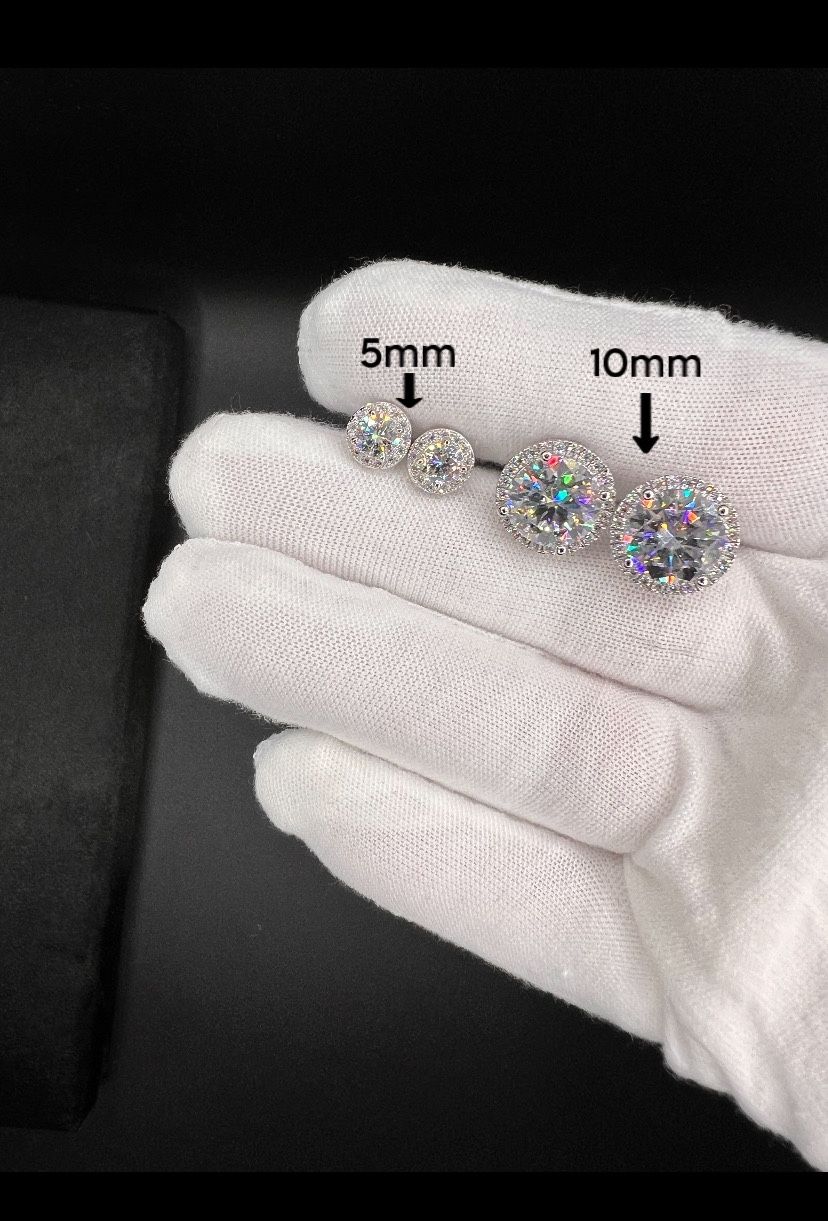 Moissanite