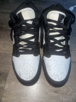 Panda dunk cleats