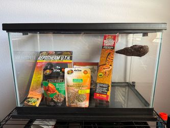 10 Gallon tank with accessories