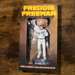 Freddie Freeman Bobblehead Walk Off 