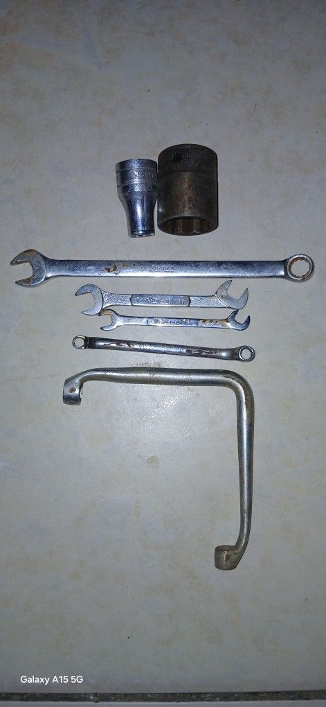 Snap on wrenches.