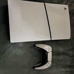 Ps5 For Sale Only Used For 2 Months 